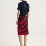 12529 Φούστα ριγέ με logo κουμπιά πλάι (5)