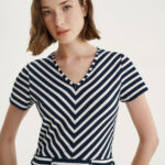 12532 Φόρεμα navy με πατ (2)