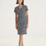 12532 Φόρεμα navy με πατ (3)