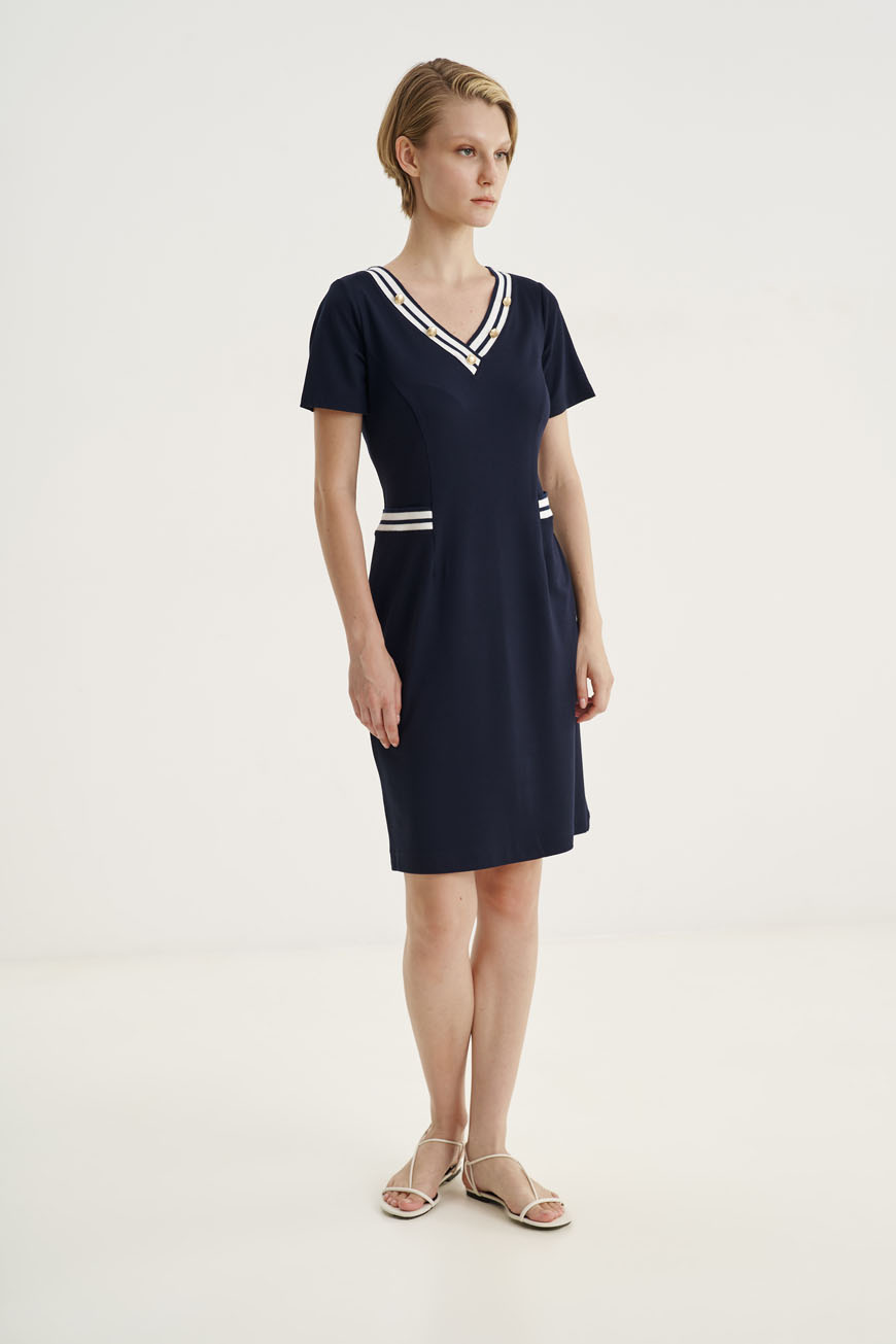 12561 Φόρεμα με Ve striped (1)