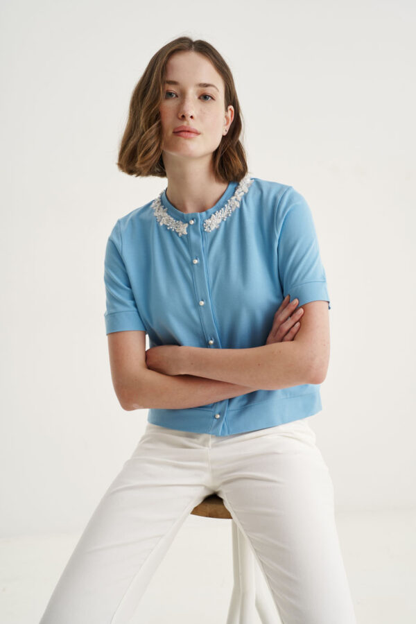 Ζακέτα με κέντημα