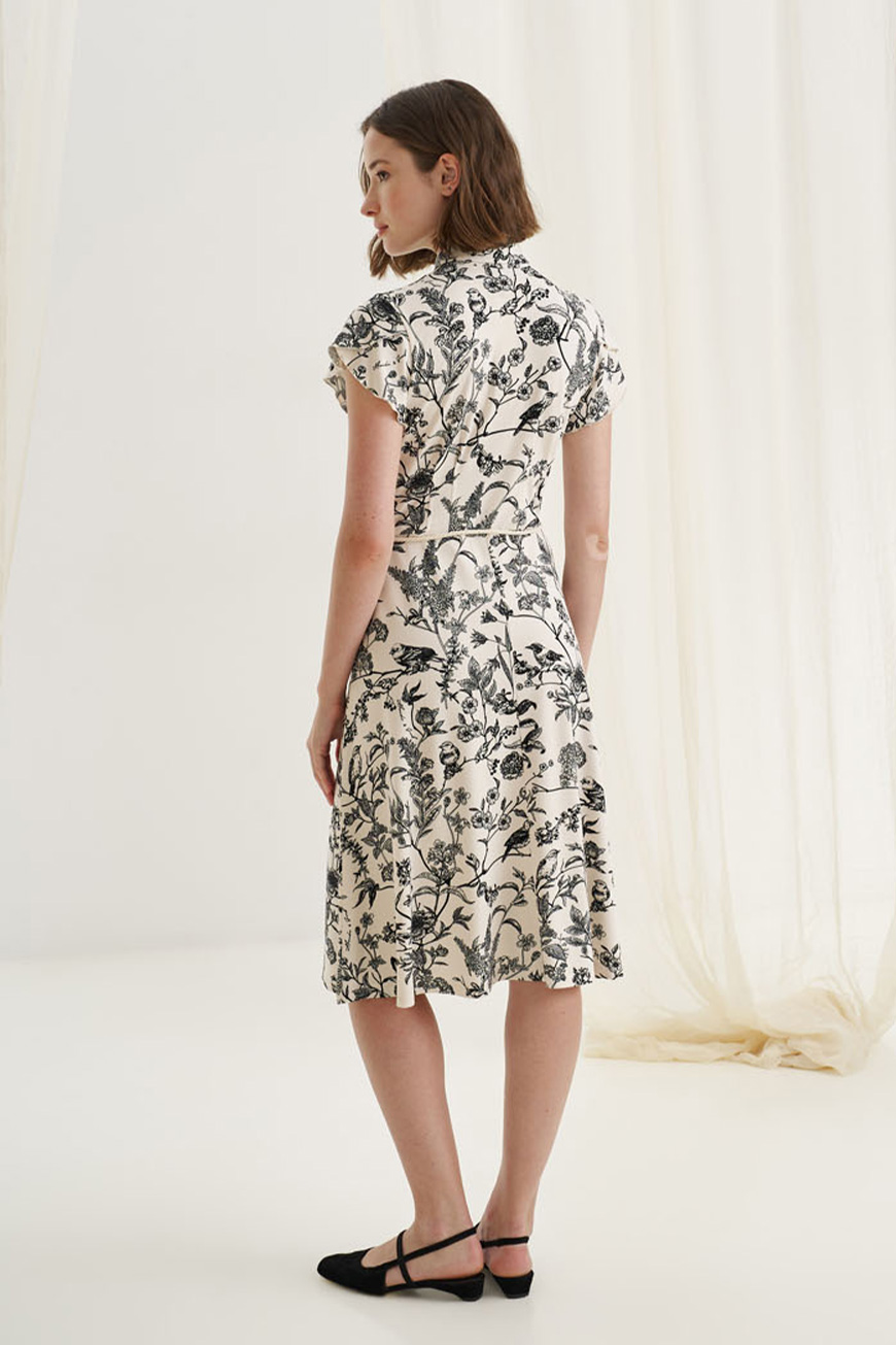 12612 Polo φόρεμα με γιακά birds (5)