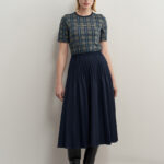 12727 Τοπ tartan με Logo (1)