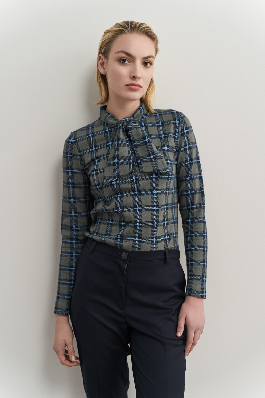 12736 Μπλούζα tartan με δέσιμο (1)