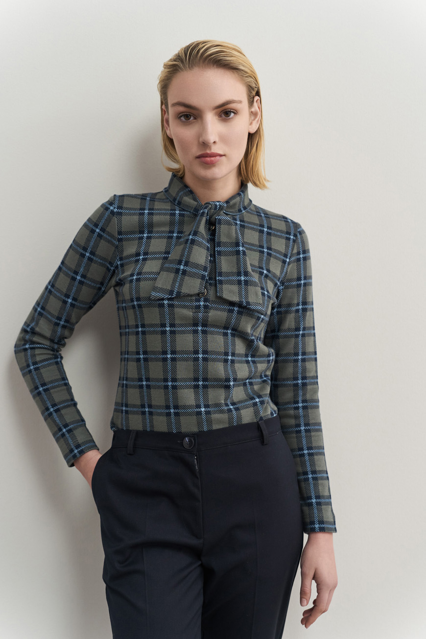 12736 Μπλούζα tartan με δέσιμο (3)