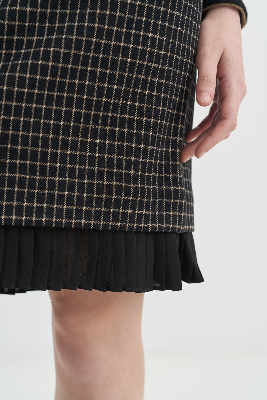 12745 Φόρεμα mini check με πλισέ (5)