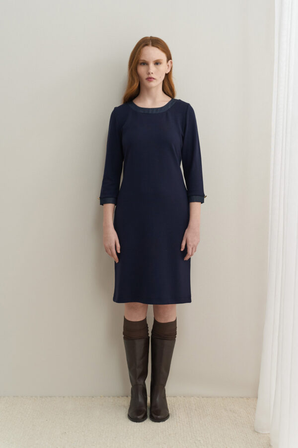 Φόρεμα με denim λεπτομέρειες