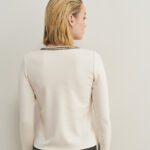 12782 Μπλούζα με ρέλι πλεξούδα (4)