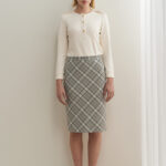 12786 ΜΠΛΟΥΖΑ ΜΕ ΠΙΕΤΑΚΙΑ ΣΤΟΝ ΩΜΟ (2)