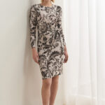 12817 Φόρεμα με σούρα στο πλάι flowerprint (1)