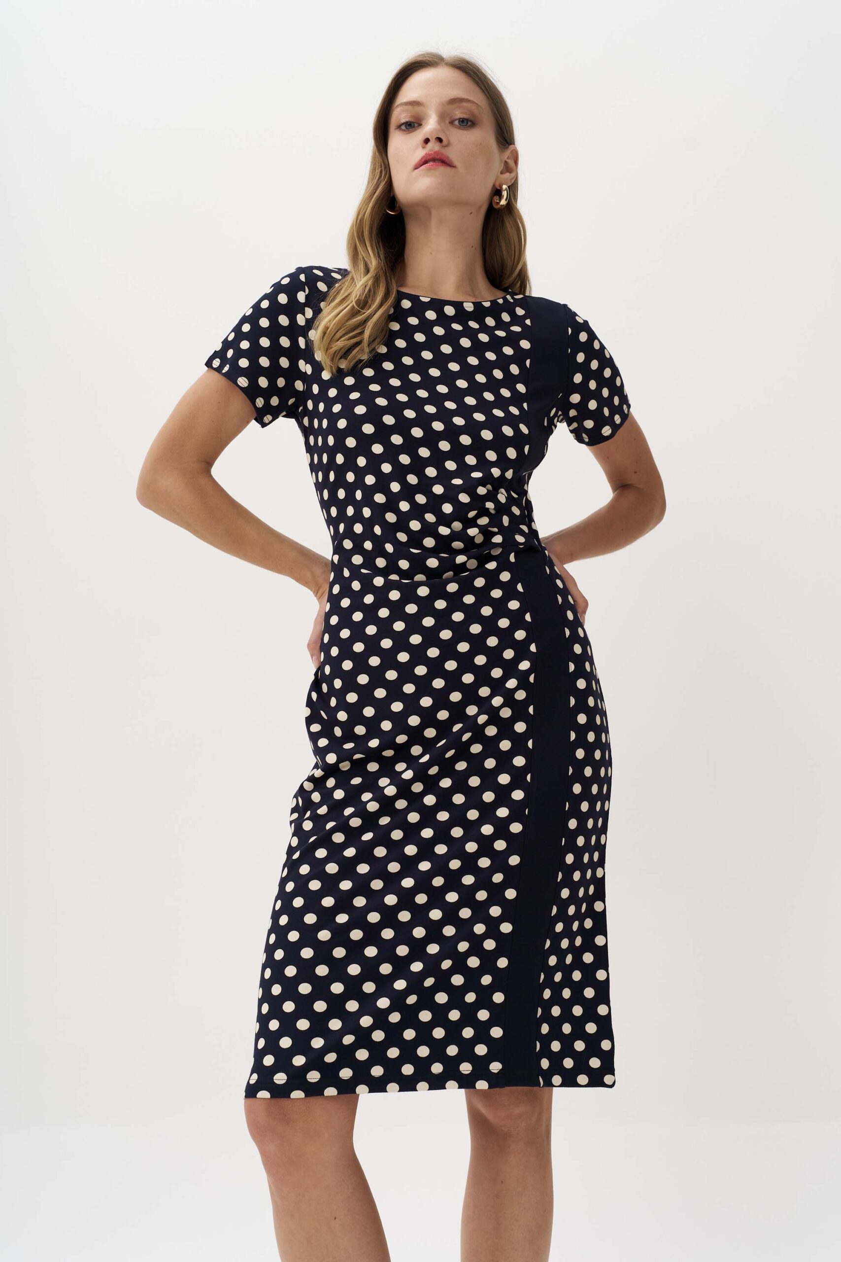 Polka dot dress with contrast stripe - Alexander & Jacob