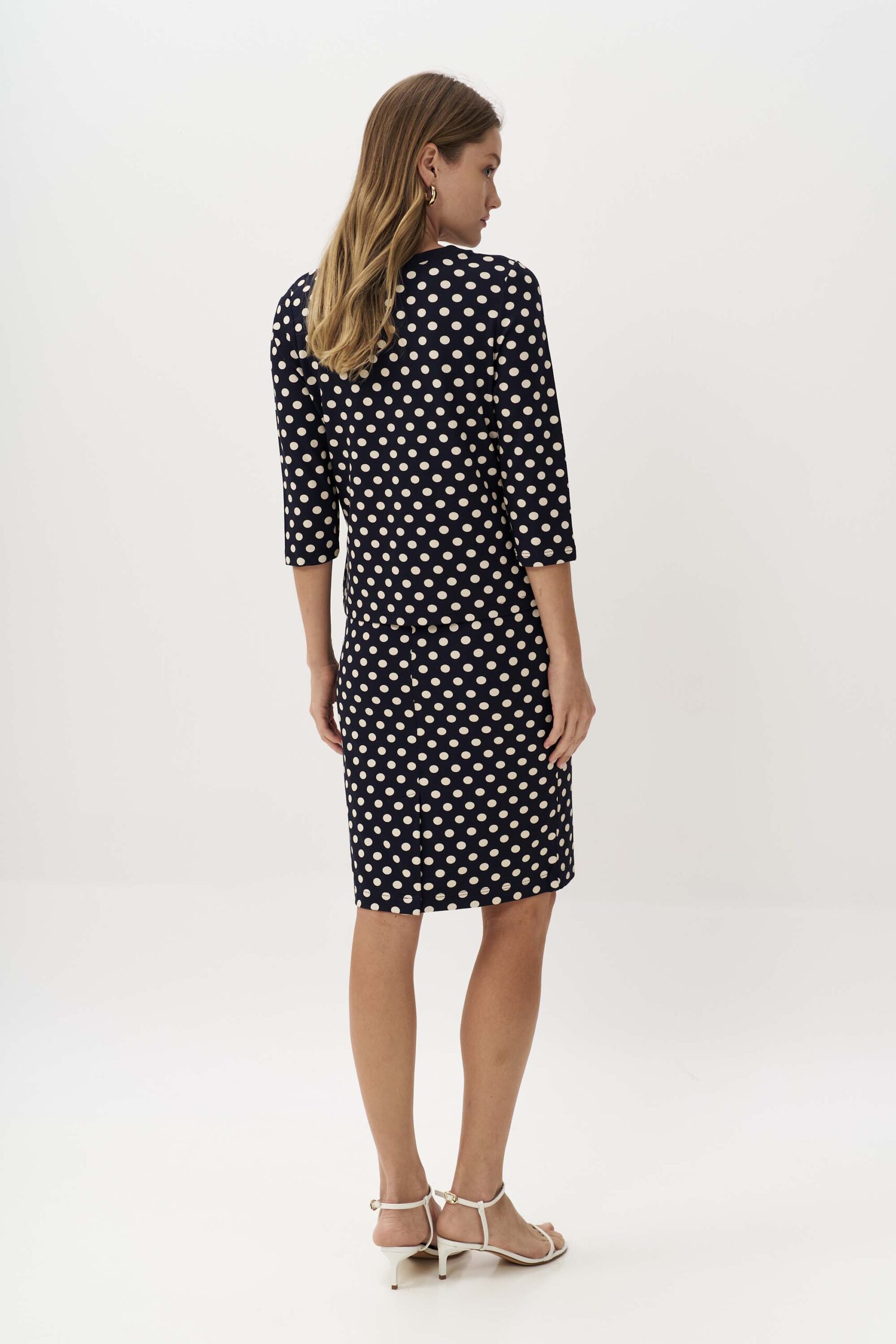 12923 Ζακέτα πουά με contrast λεπτομέρεια (3)