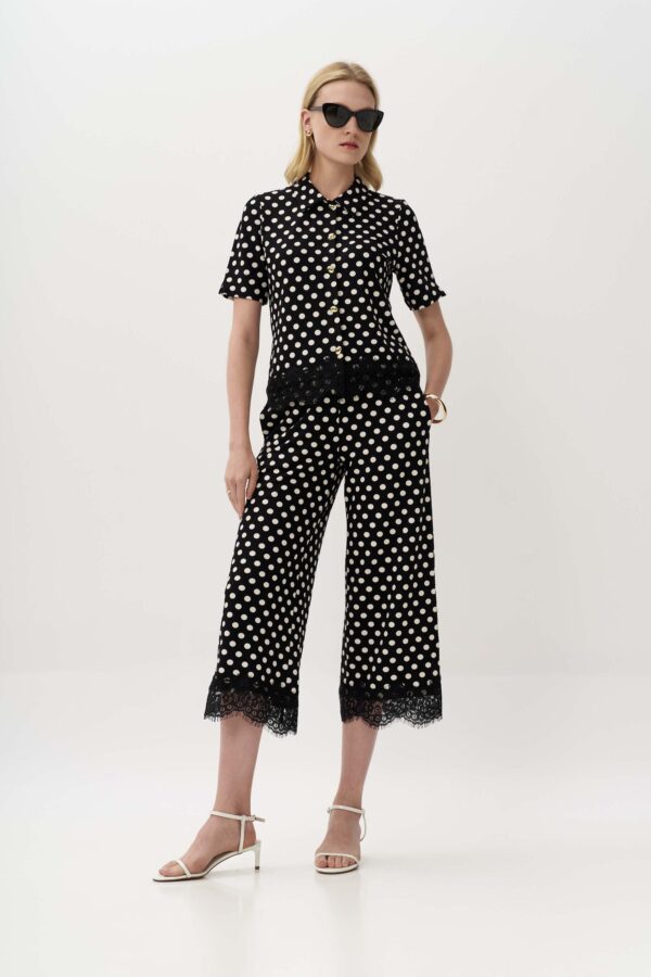 Ζιπ-κιλότ με δαντέλα