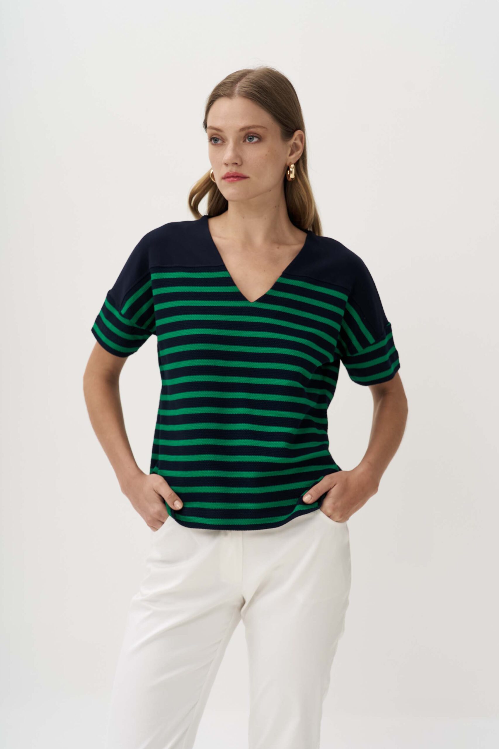 12951 Μπλούζα Ve bubble σε άνετη γραμμή (1)