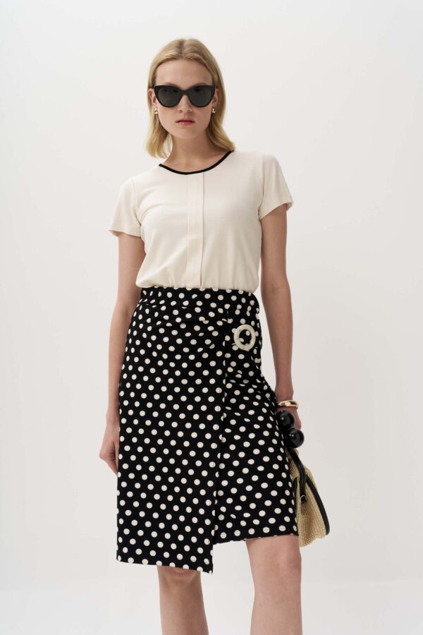 Μπλούζα με πιέτα και δαντέλα