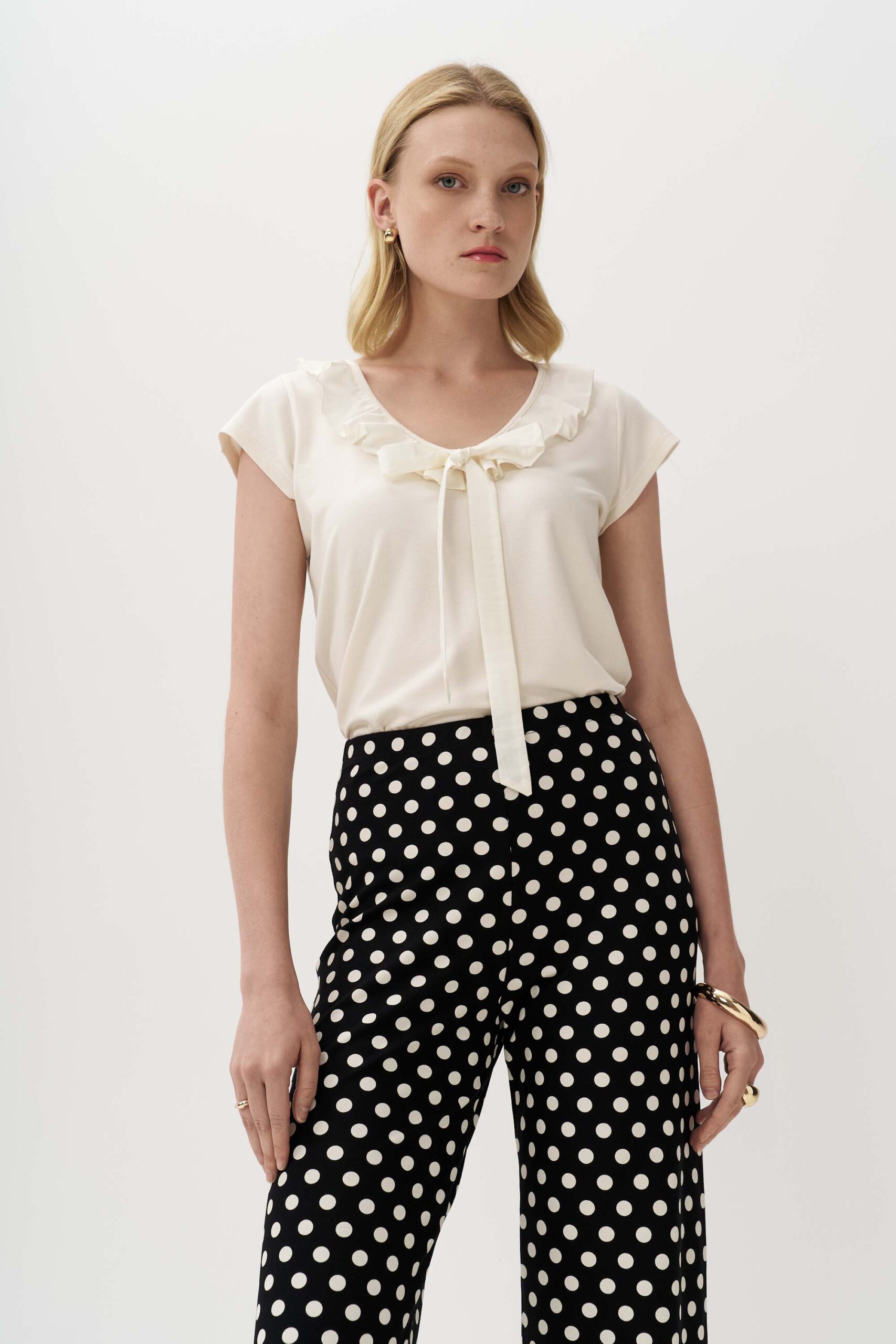 12983 Μπλούζα Ve με βολάν (1)