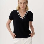 12991 Μπλούζα Ve με ριπ σε αντίθεση (1)