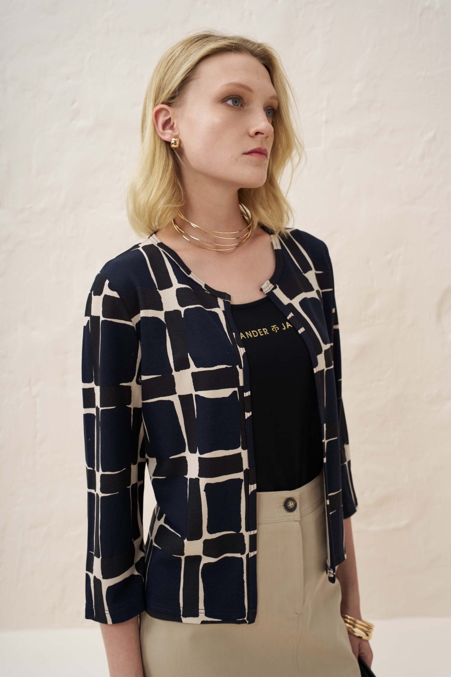 13040 Ζακέτα τύπωμα cube (4)