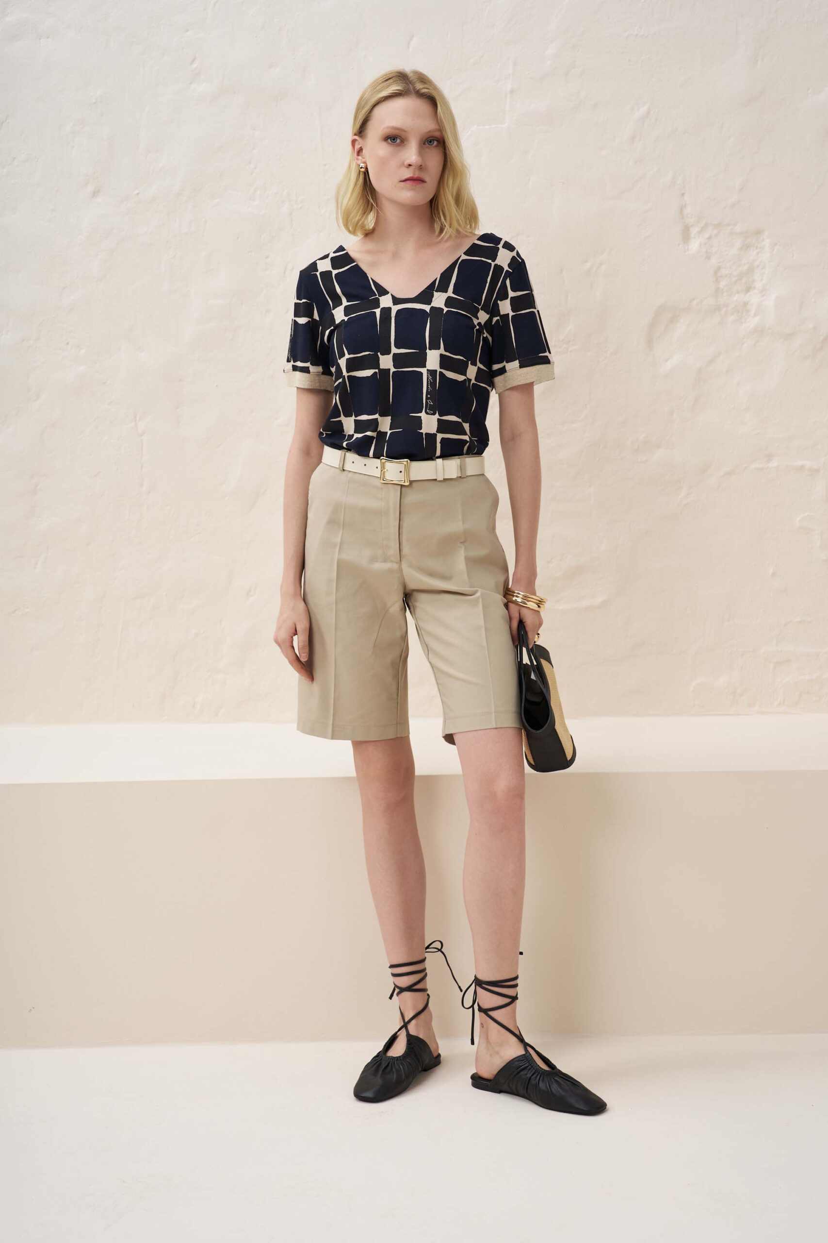 13043 Μπλούζα Ve τύπωμα cube (2)