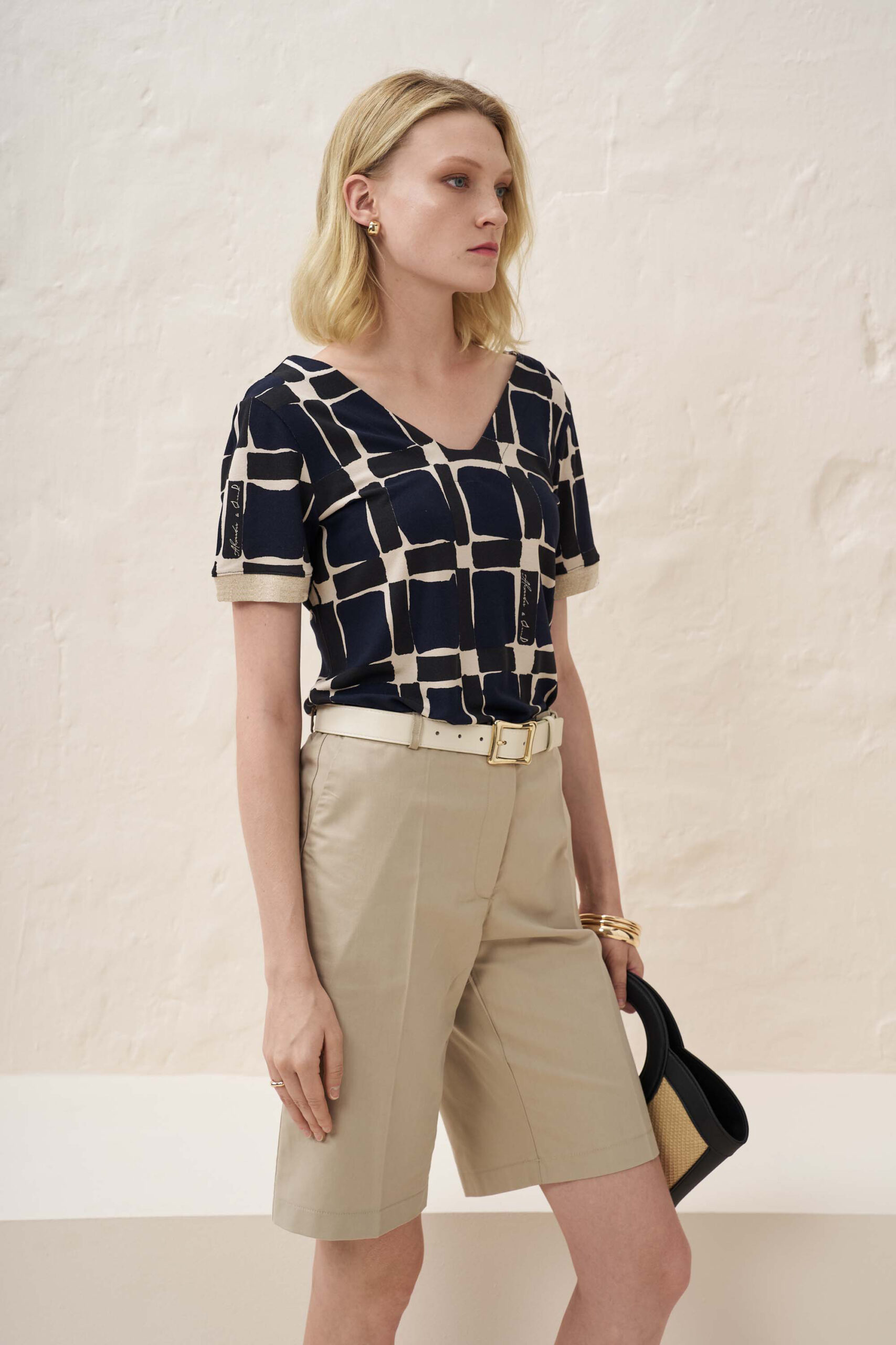 13043 Μπλούζα Ve τύπωμα cube (3)