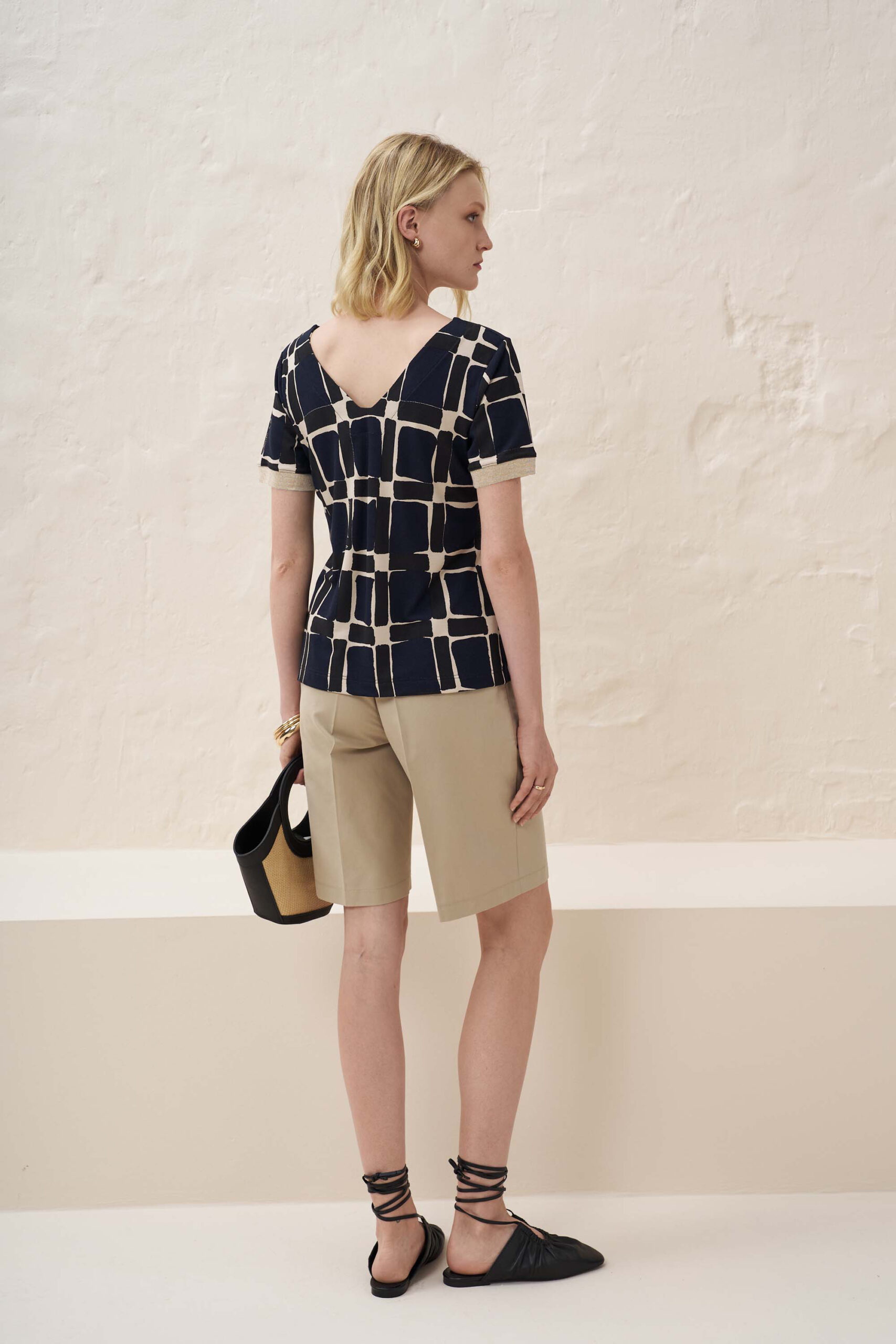 13043 Μπλούζα Ve τύπωμα cube (5)