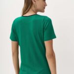 12962 Μπλούζα με αντίθεση στη λαιμουδιά (4)