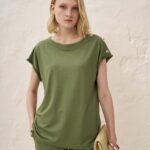 13006 Μπλούζα σε άνετη γραμμή με κρόσι τελείωμα (2)