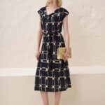 13039 Φόρεμα ντραπέ τύπωμα cube (4)