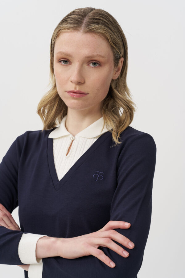 Μπλούζα με πλεκτό Ve γιακά