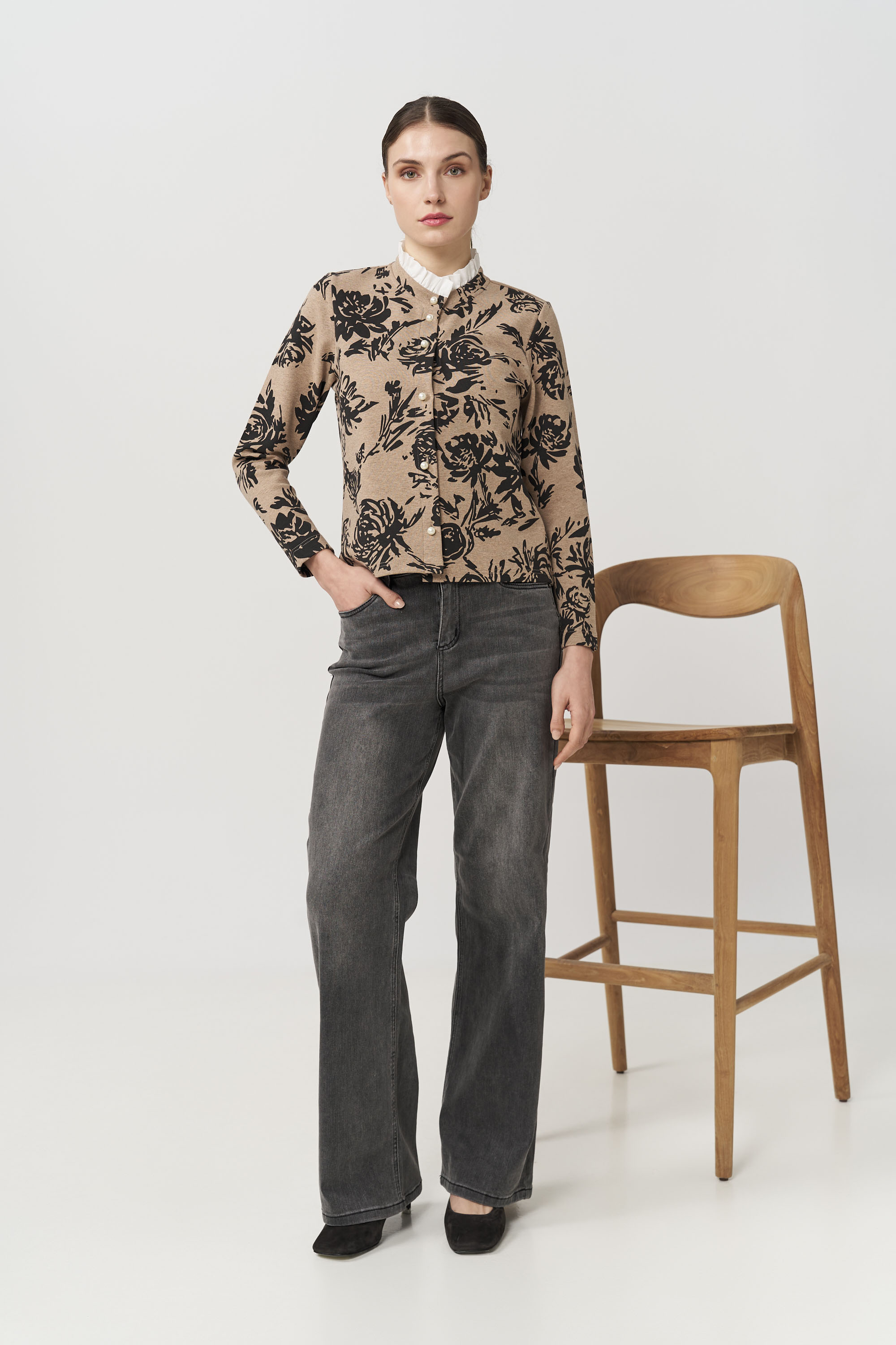 13222 Ζακέτα flower print με βολάν (2)