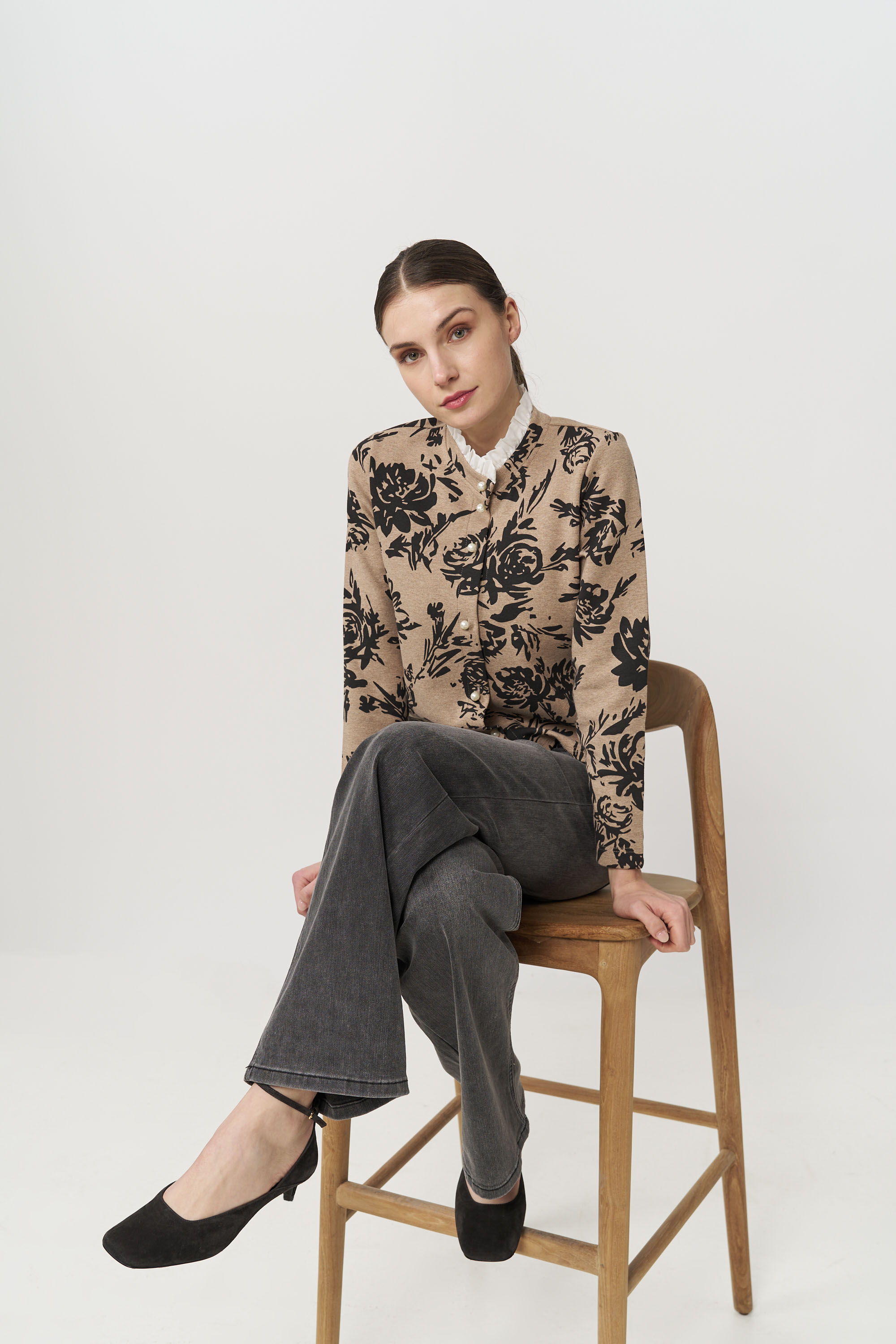 13222 Ζακέτα flower print με βολάν (4)